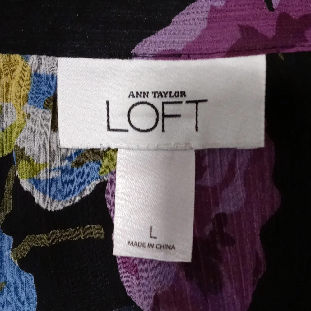 💜LOFT💜 - Black/Multi Floral Sheer L/S Top